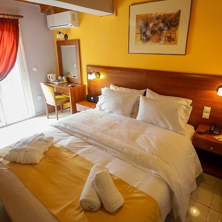 Mirabel Citycenter Hotel Argostoli  Eksteriør billede