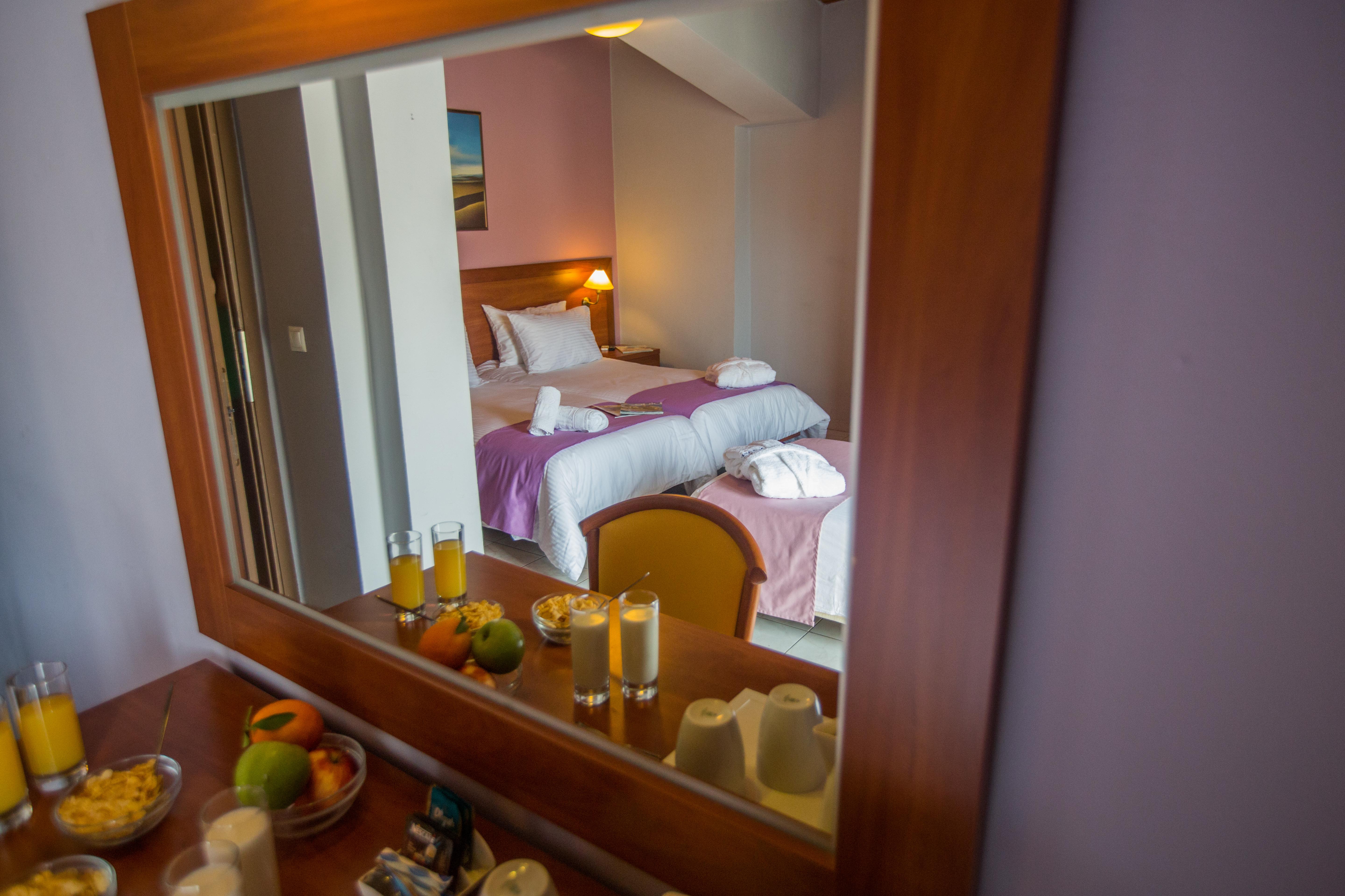 Mirabel Citycenter Hotel Argostoli  Eksteriør billede