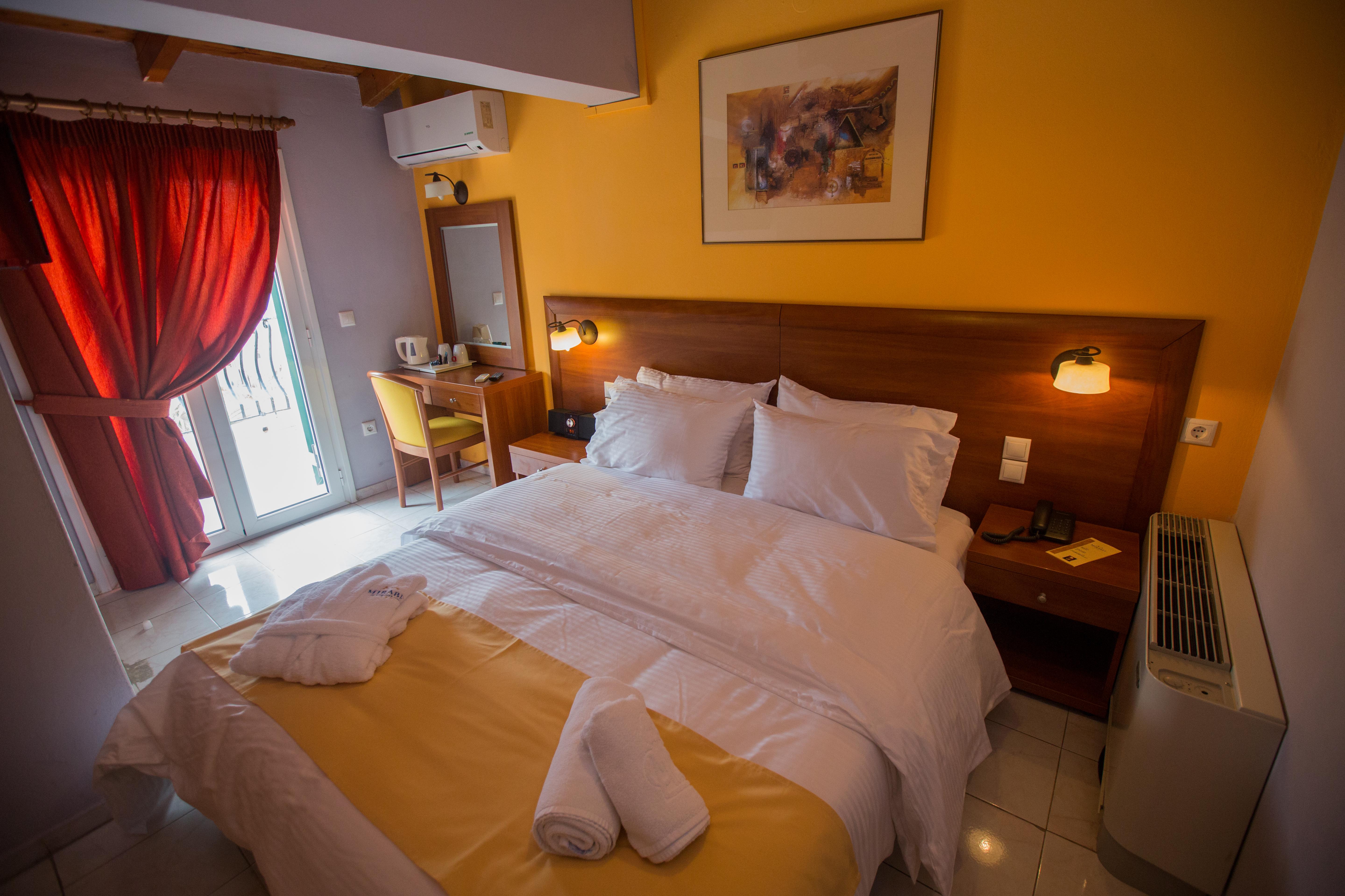 Mirabel Citycenter Hotel Argostoli  Eksteriør billede