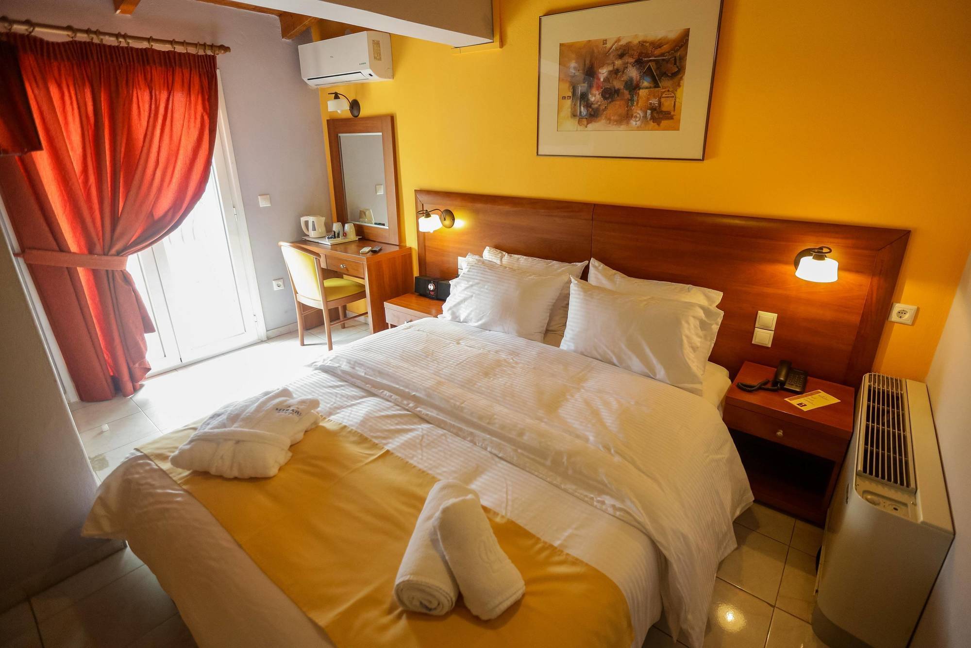 Mirabel Citycenter Hotel Argostoli  Eksteriør billede